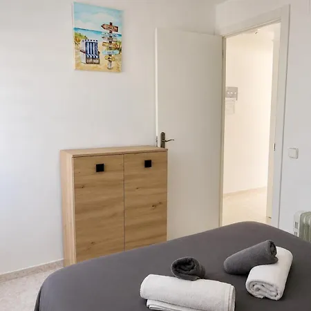 Al Centre Ideal Parelles A Apartment *