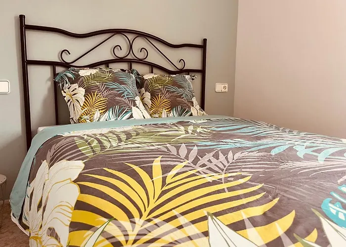 Al Centre Ideal Parelles A Apartment *